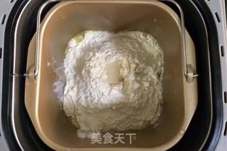 圣诞老人小餐包的做法步骤：1