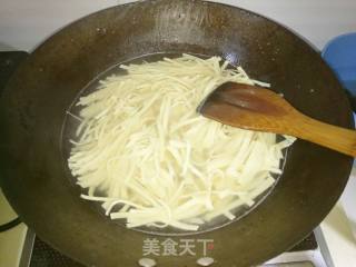 炖干豆腐的做法步骤：2