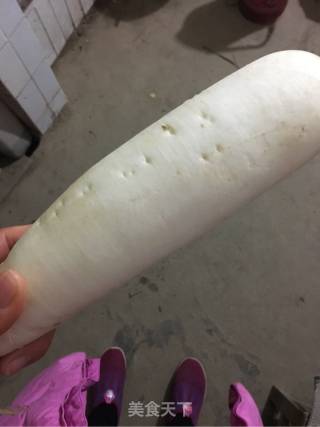 蒜苗萝卜丁的做法步骤：1