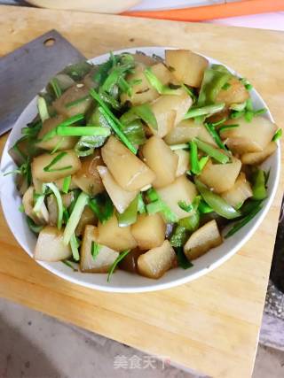 蒜苗萝卜丁的做法步骤：11