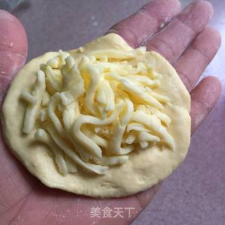 会拉丝的南瓜饼的做法步骤：4