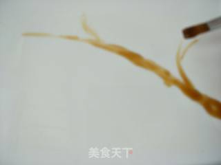 梅花盘画的做法步骤：4