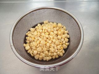 椒盐玉米的做法步骤：1