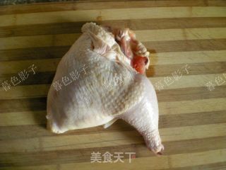 烤鸡腿拌沙拉的做法步骤：1