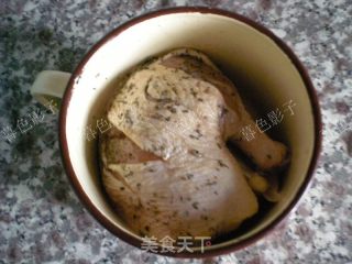 烤鸡腿拌沙拉的做法步骤：5
