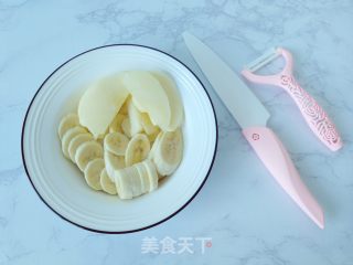 苹果香蕉白桃酱奶昔的做法步骤：5