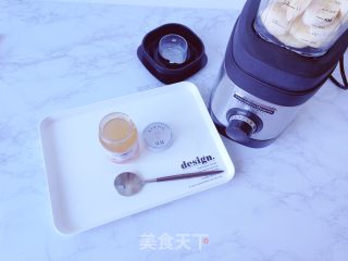 苹果香蕉白桃酱奶昔的做法步骤：6