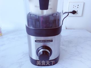 苹果香蕉白桃酱奶昔的做法步骤：8