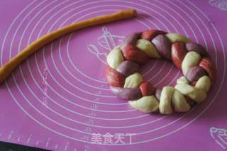 彩色圣诞花环面包的做法步骤：5