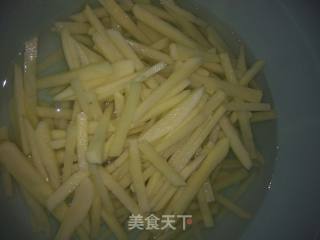 薯条的做法步骤：1