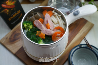 香肠时蔬汤的做法步骤：7
