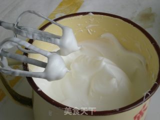 花样美食，树桩蛋糕的做法步骤：5