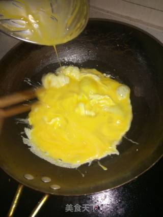 番茄炒蛋的做法步骤：3