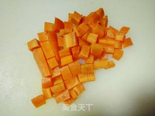 红肠蛋炒饭的做法步骤：3