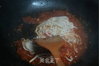 鲜虾西红柿焖面的做法步骤：9