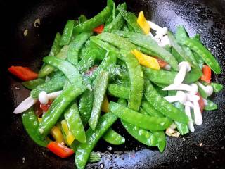 缤纷荷兰豆的做法步骤：8