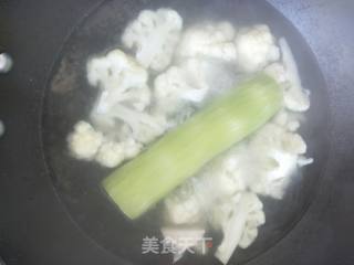 芙蓉花菜的做法步骤：1