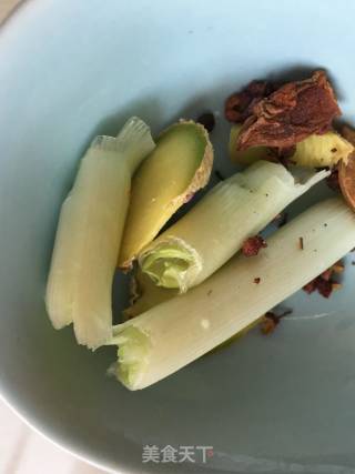 梅菜烧肉的做法步骤：8