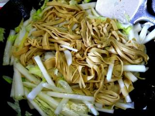 大白菜烧豆腐丝的做法步骤：9
