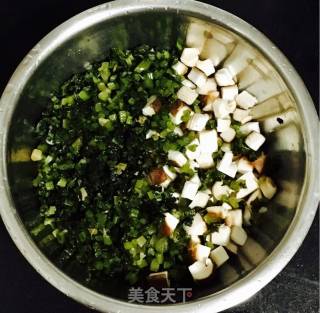 雪菜肉丝面的做法步骤：2