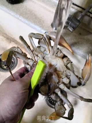 人可香煎海底蟹的做法步骤：2