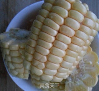 排骨玉米汤的做法步骤：5
