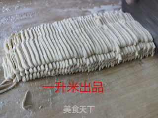 自制手工面，炸酱面做法详解的做法步骤：7