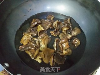 青菜豆腐馅饼的做法步骤：3
