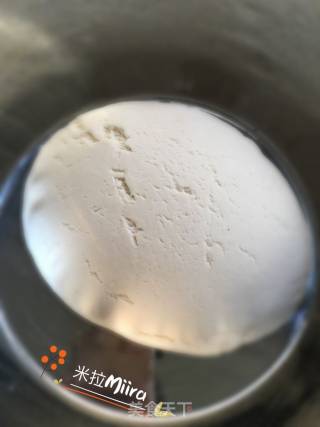油泼手擀面的做法步骤：1