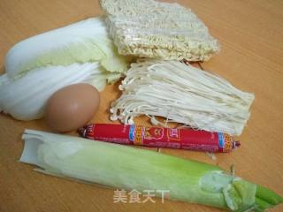 #御寒美食#――鸡蛋素面的做法步骤：1