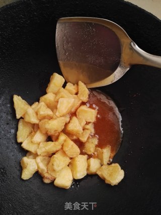 拔丝苹果的做法步骤：8