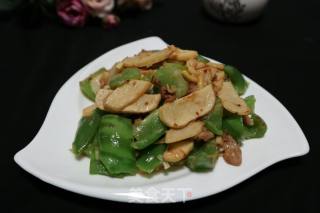 冬笋青椒炒肉片的做法步骤：6