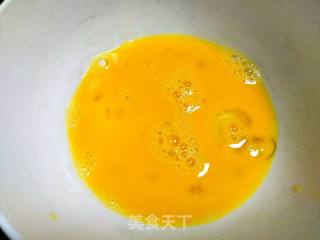 蛋抱饺的做法步骤：3