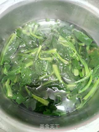 凉拌菠菜的做法步骤：3