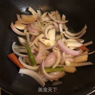 番茄土豆炖牛肉的做法步骤：4