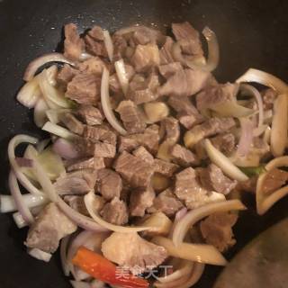 番茄土豆炖牛肉的做法步骤：5
