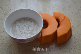 南瓜粥的做法步骤：1