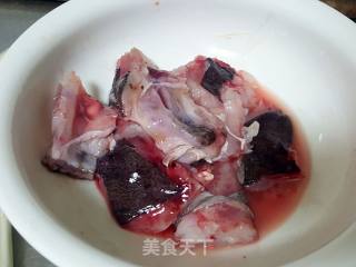红烧鮟鱇鱼的做法步骤：2