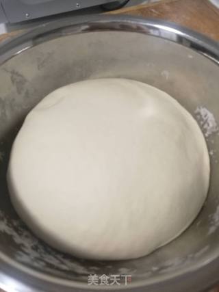 双色花卷的做法步骤：1