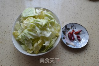 醋烹洋白菜的做法步骤：2