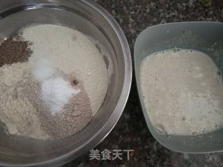 无糖无油全麦苏打饼干的做法步骤：2