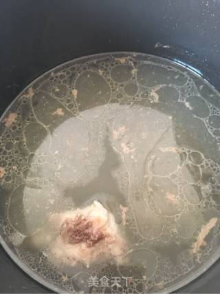 茄汁排骨的做法步骤：1