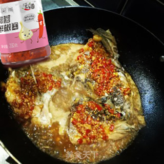 正辛源 鲜椒蒸鱼头的做法步骤：4