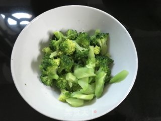 梭子蟹菜泡粥的做法步骤：3