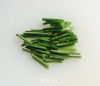 炒羊血的做法步骤：2