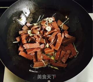 炒羊血的做法步骤：6