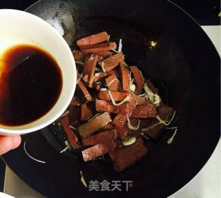 炒羊血的做法步骤：7