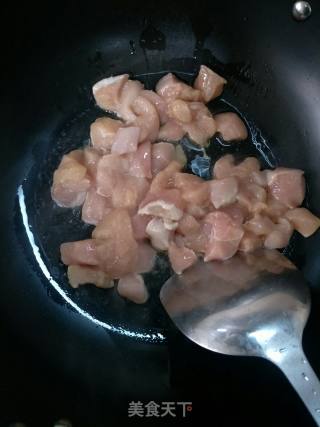 宫保鸡丁的做法步骤：4