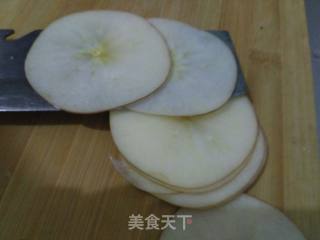 微波炉苹果片的做法步骤：1