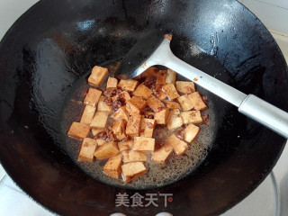 红极参烧豆腐的做法步骤：7